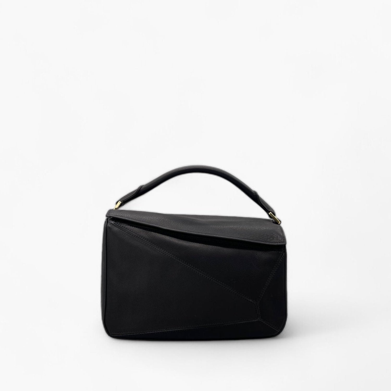 No. 228 Large Crossbody Bag in Black - Italian Leather | Noirblanc