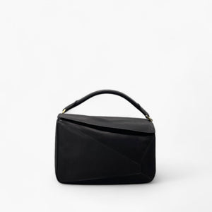 No. 228 Large Crossbody Bag in Black - Italian Leather | Noirblanc
