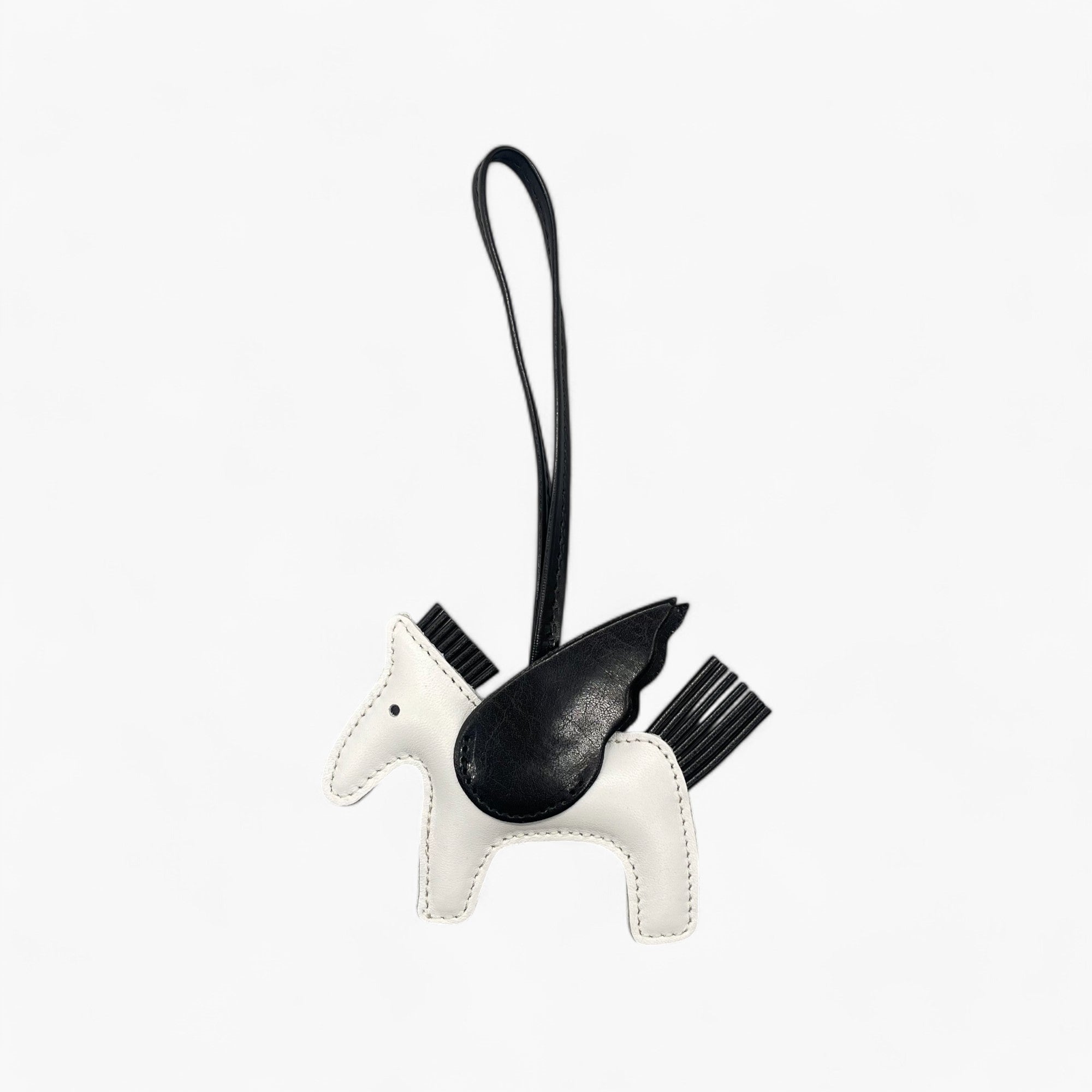 No 44 - Pony